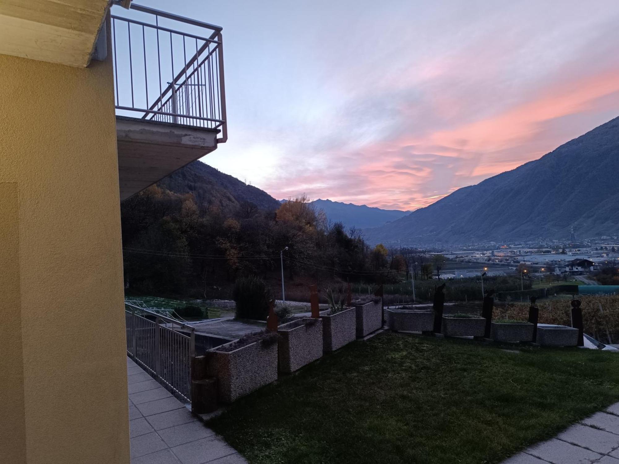 Pisolo Selvaggio Apartment Tirano Bilik gambar