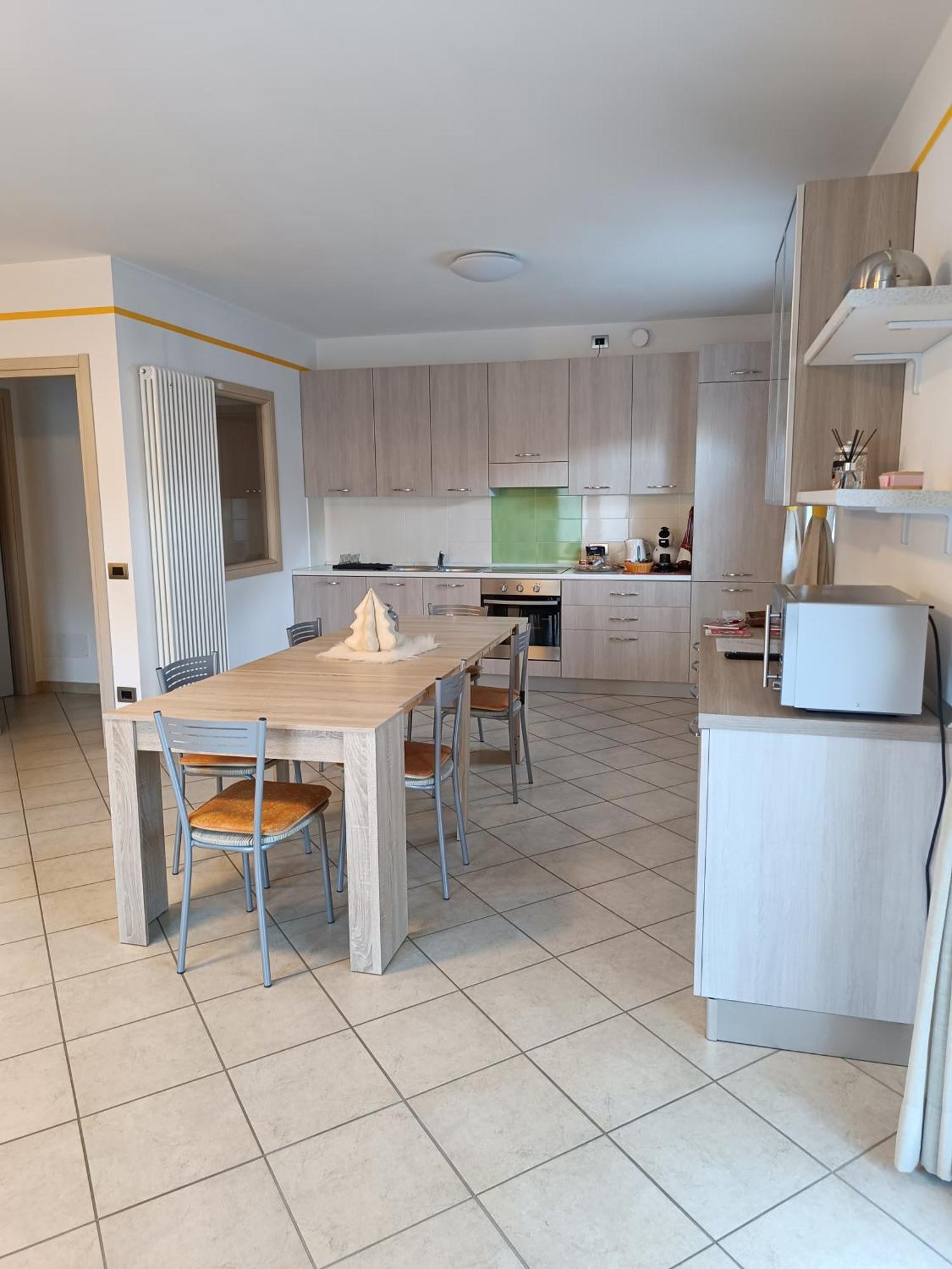 Pisolo Selvaggio Apartment Tirano Bilik gambar