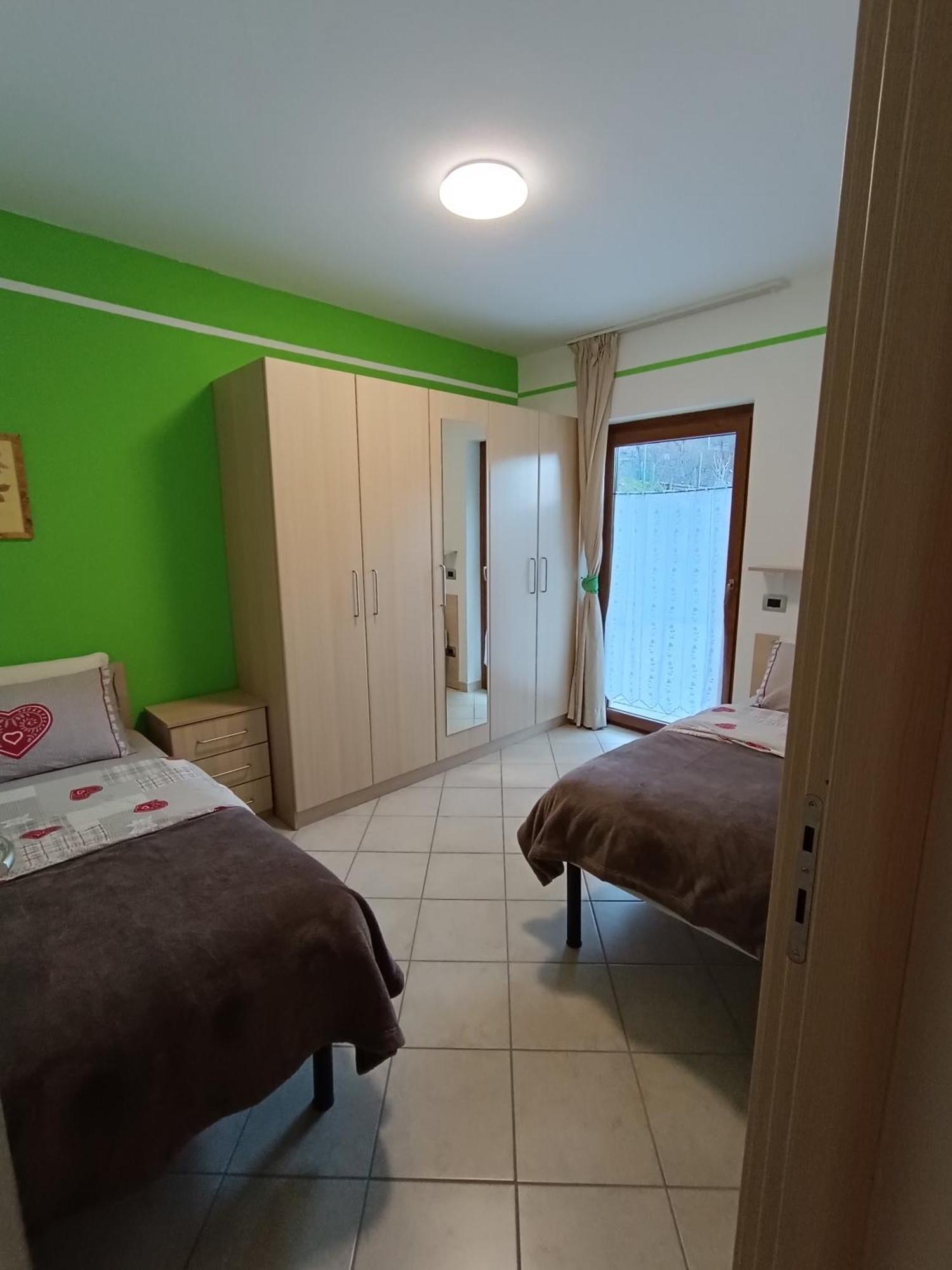 Pisolo Selvaggio Apartment Tirano Bilik gambar