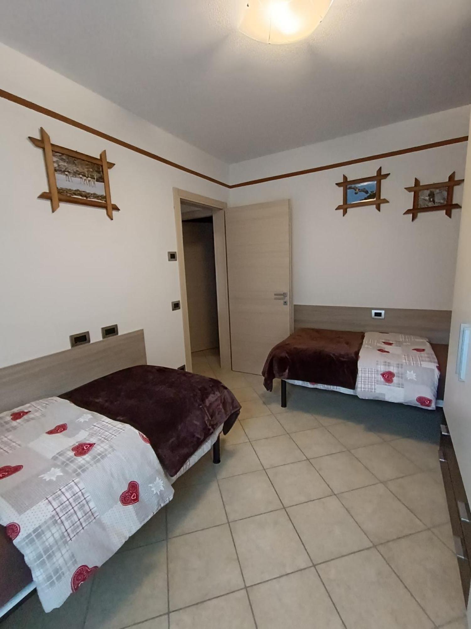 Pisolo Selvaggio Apartment Tirano Bilik gambar