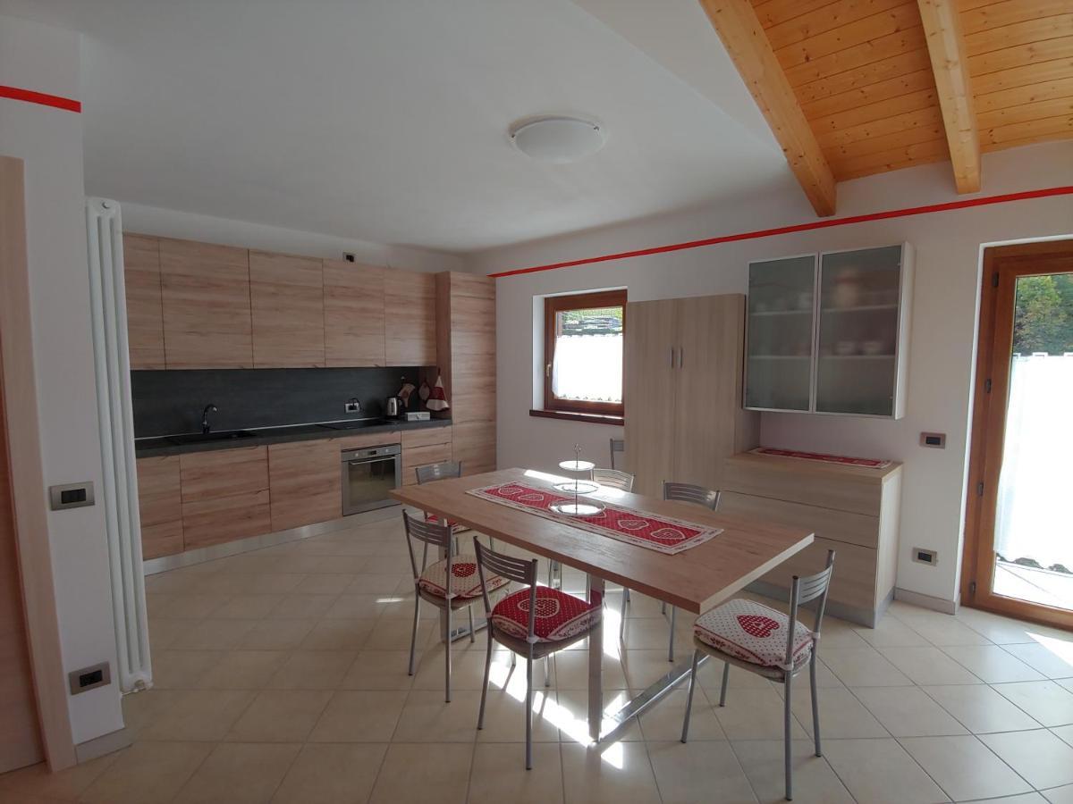 Pisolo Selvaggio Apartment Tirano Luaran gambar