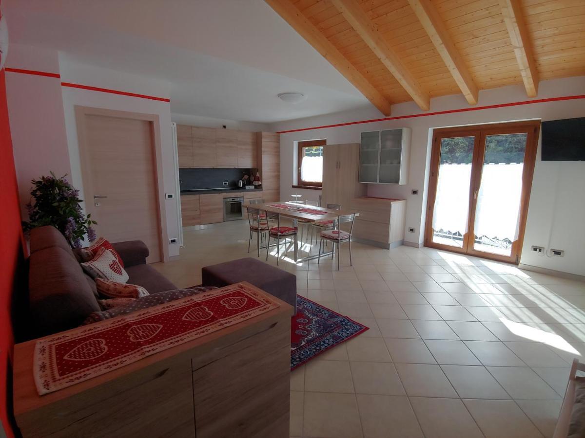 Pisolo Selvaggio Apartment Tirano Luaran gambar
